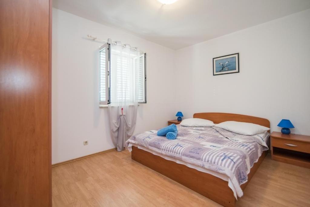 Apartments Batinic Supetar Exterior foto